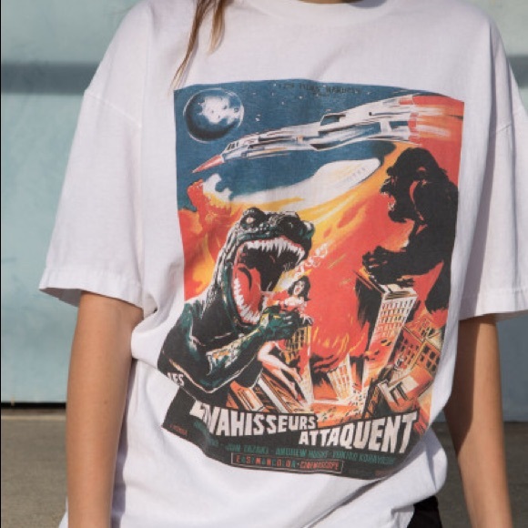 Brandy Melville Marina top - Picture 2 of 3